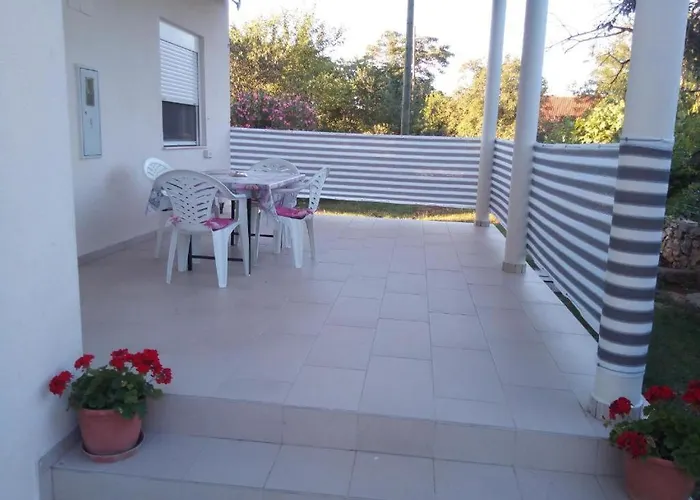 Family-friendly With Swimming Pool Lozovac, Krka - 18961 Лозовац