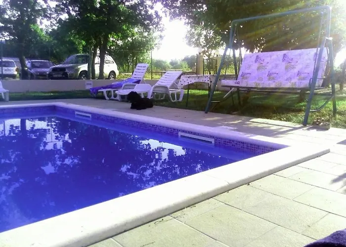 Family-friendly With Swimming Pool Lozovac, Krka - 18961 Lozovac